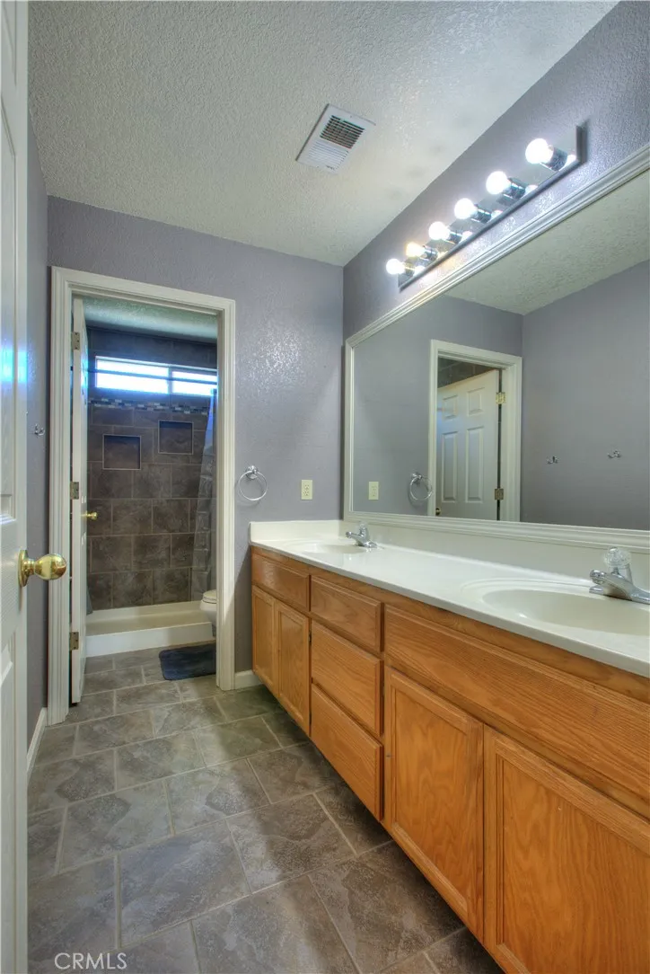 4529 Sun Ray Salida, CA 95368
