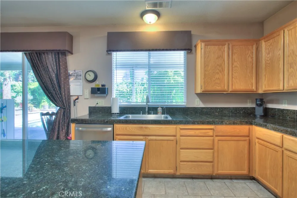 4529 Sun Ray Salida, CA 95368