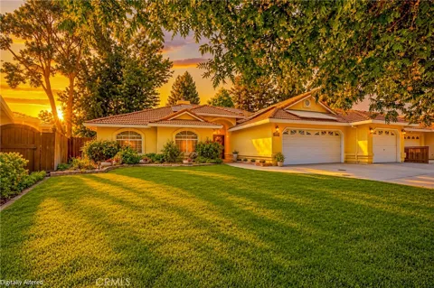 3433 Paseo Verde