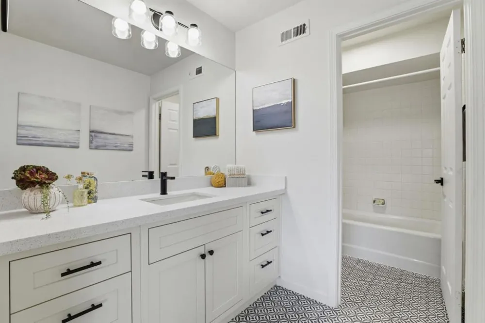 3222 Lake Albano Circle San Jose, CA 95135