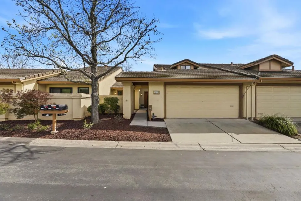 3222 Lake Albano Circle San Jose, CA 95135