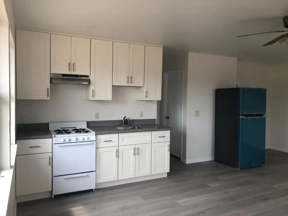 672 Irwin Lane Santa Rosa, CA 95401