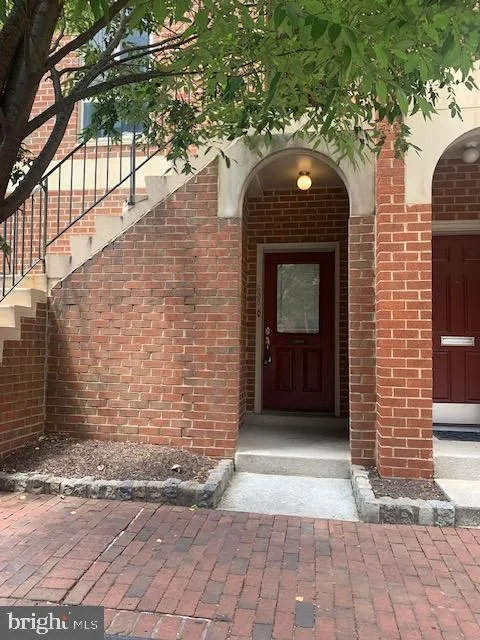 638 S CHARLES STREET #R 19