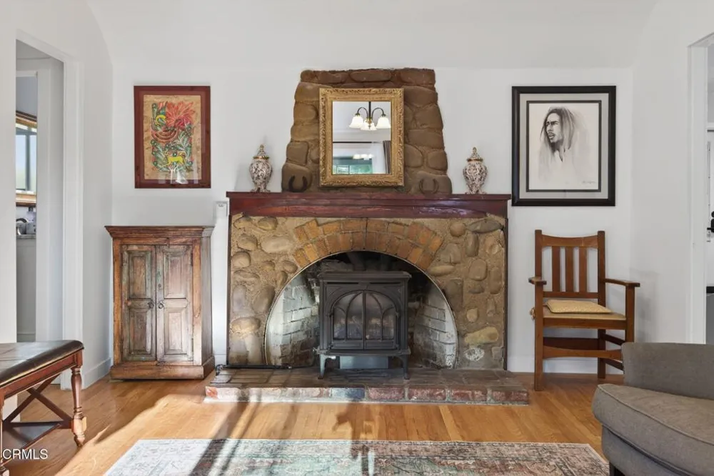 228 High Street Oak View, CA 93022