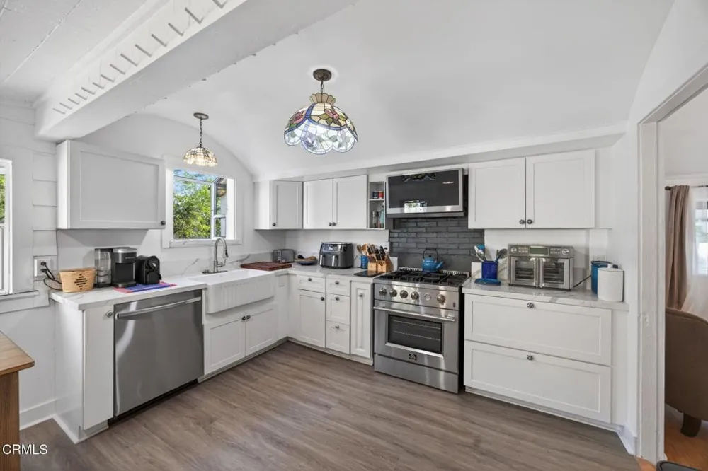 228 High Street Oak View, CA 93022