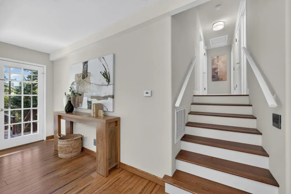 17275 Melody Lane Los Gatos, CA 95033