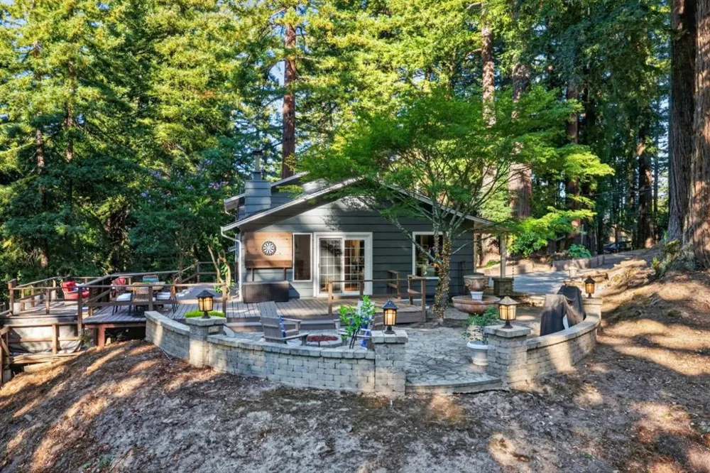 17275 Melody Lane Los Gatos, CA 95033