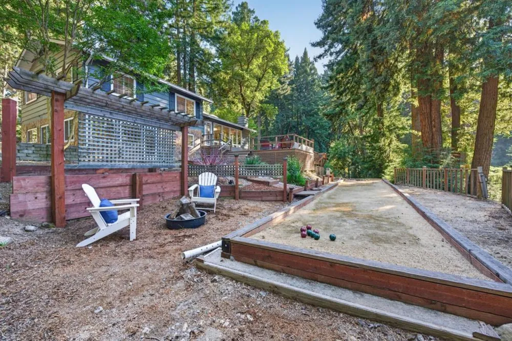 17275 Melody Lane Los Gatos, CA 95033