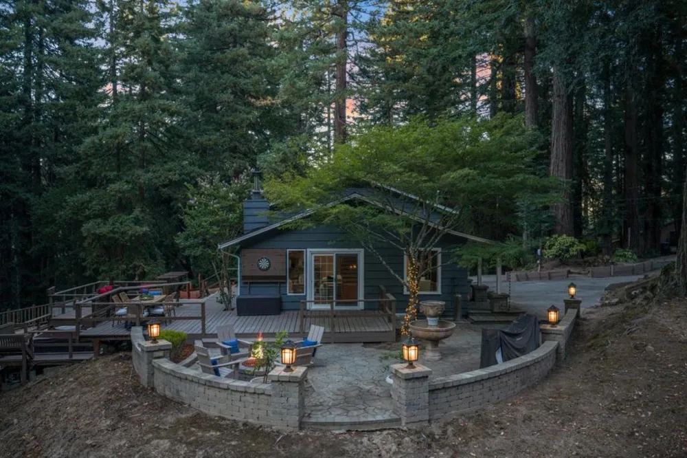 17275 Melody Lane Los Gatos, CA 95033