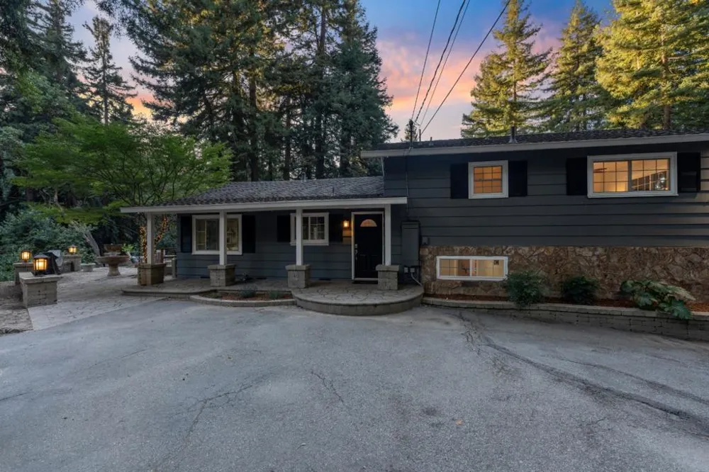 17275 Melody Lane Los Gatos, CA 95033