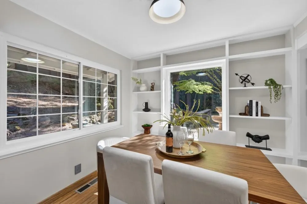 17275 Melody Lane Los Gatos, CA 95033