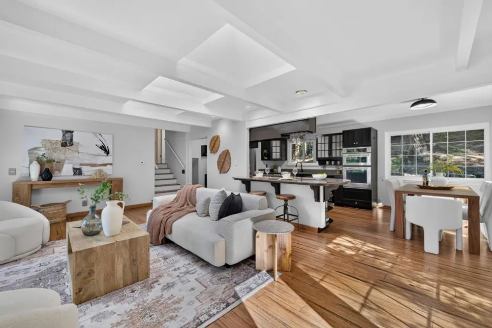 17275 Melody Lane Los Gatos, CA 95033