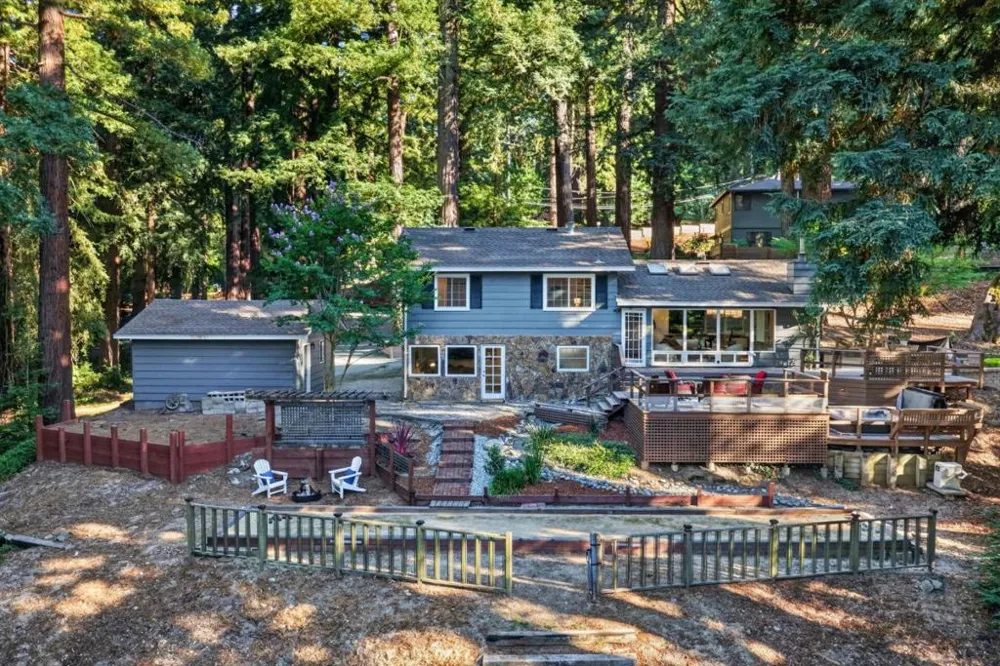 17275 Melody Lane Los Gatos, CA 95033