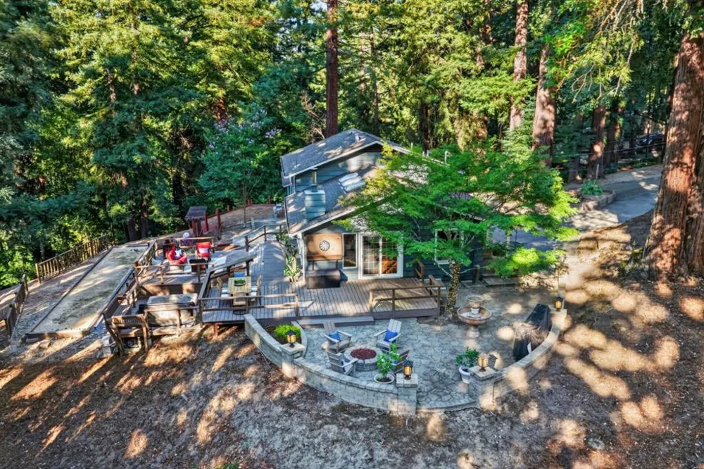 17275 Melody Lane Los Gatos, CA 95033