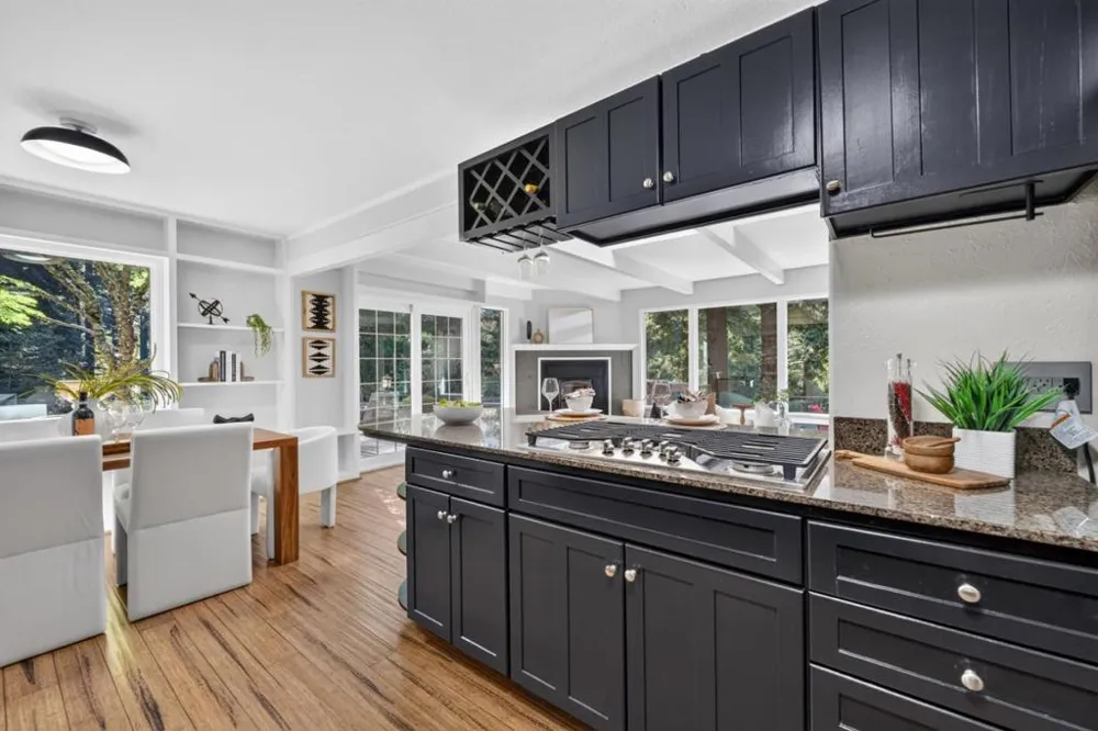 17275 Melody Lane Los Gatos, CA 95033