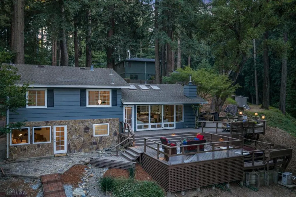 17275 Melody Lane Los Gatos, CA 95033