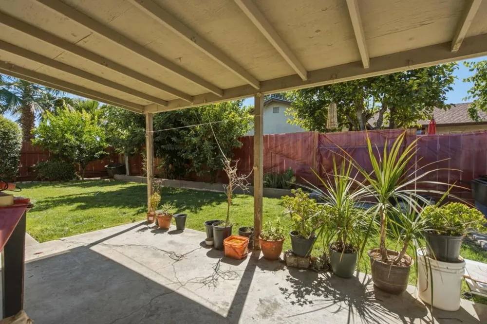 610 Memorial Drive Hollister, CA 95023