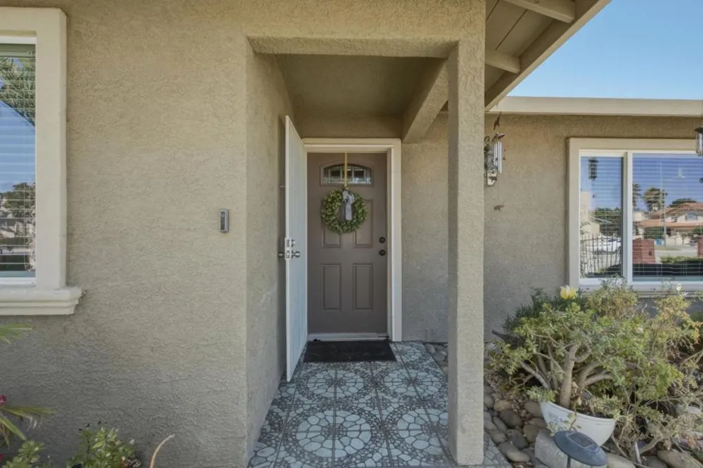 610 Memorial Drive Hollister, CA 95023