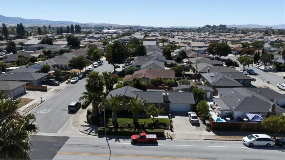 610 Memorial Drive Hollister, CA 95023