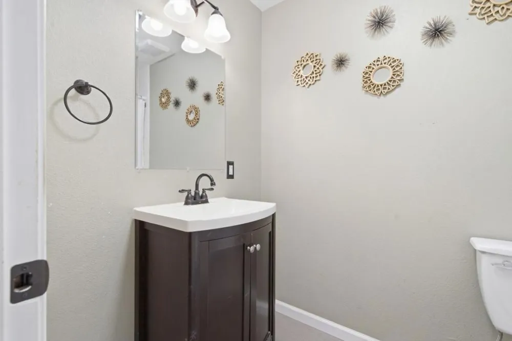 610 Memorial Drive Hollister, CA 95023