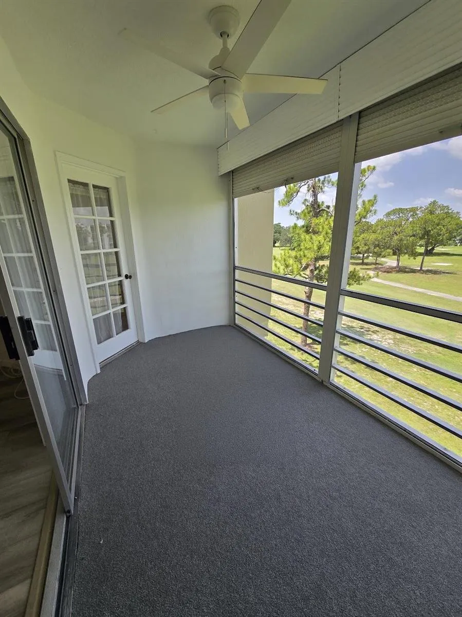 3661 VIA POINCIANA #407 Lake Worth, FL 33467