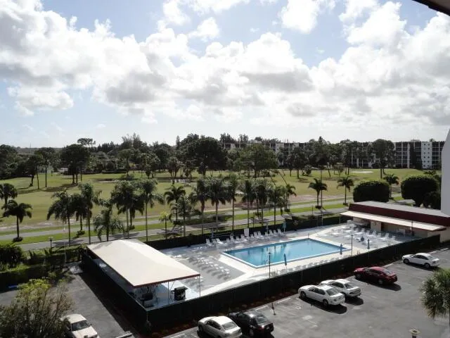 3661 VIA POINCIANA #407 Lake Worth, FL 33467