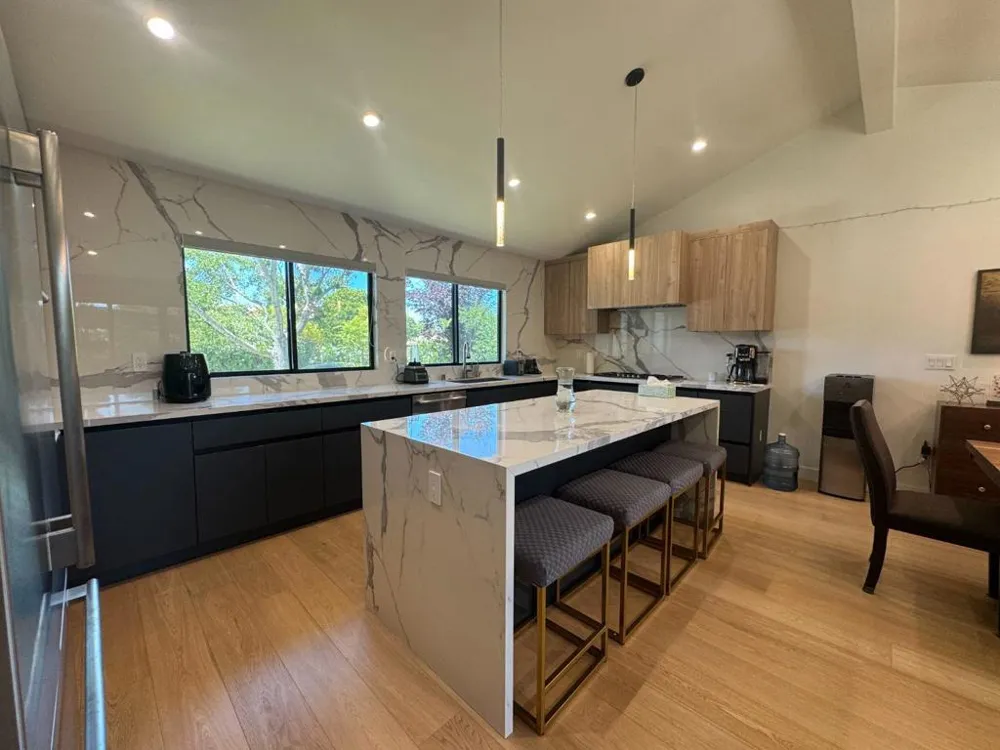1768 Laurentian Way Sunnyvale, CA 94087