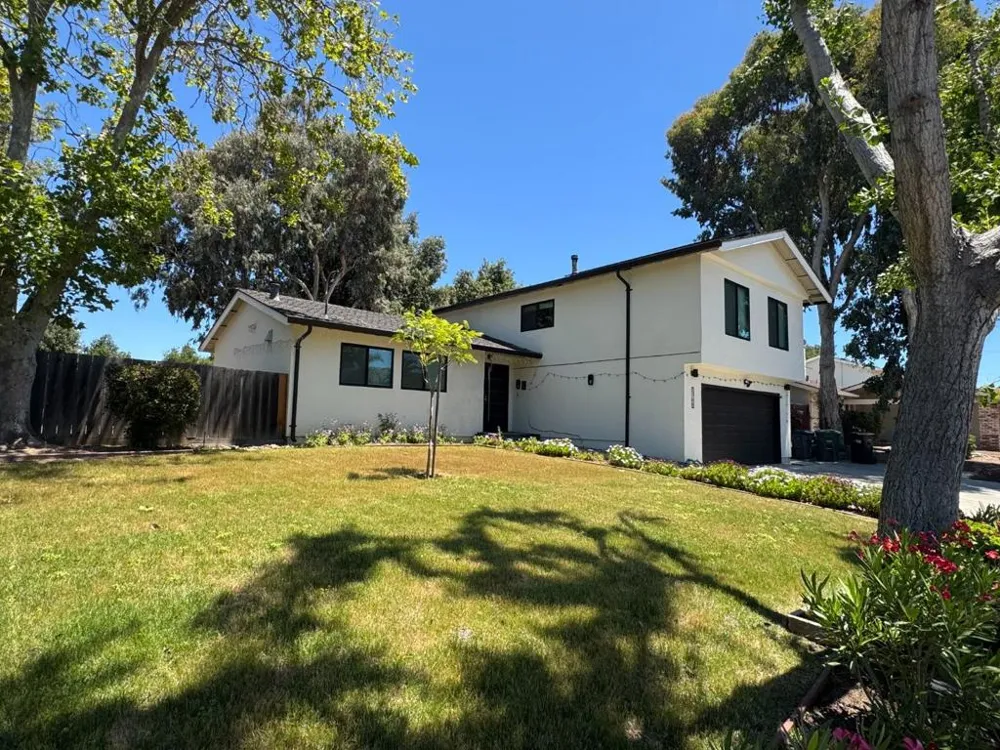 1768 Laurentian Way Sunnyvale, CA 94087