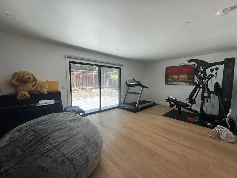 1768 Laurentian Way Sunnyvale, CA 94087