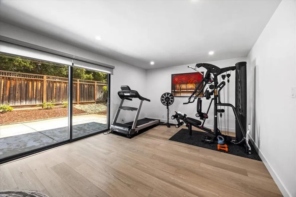 1768 Laurentian Way Sunnyvale, CA 94087