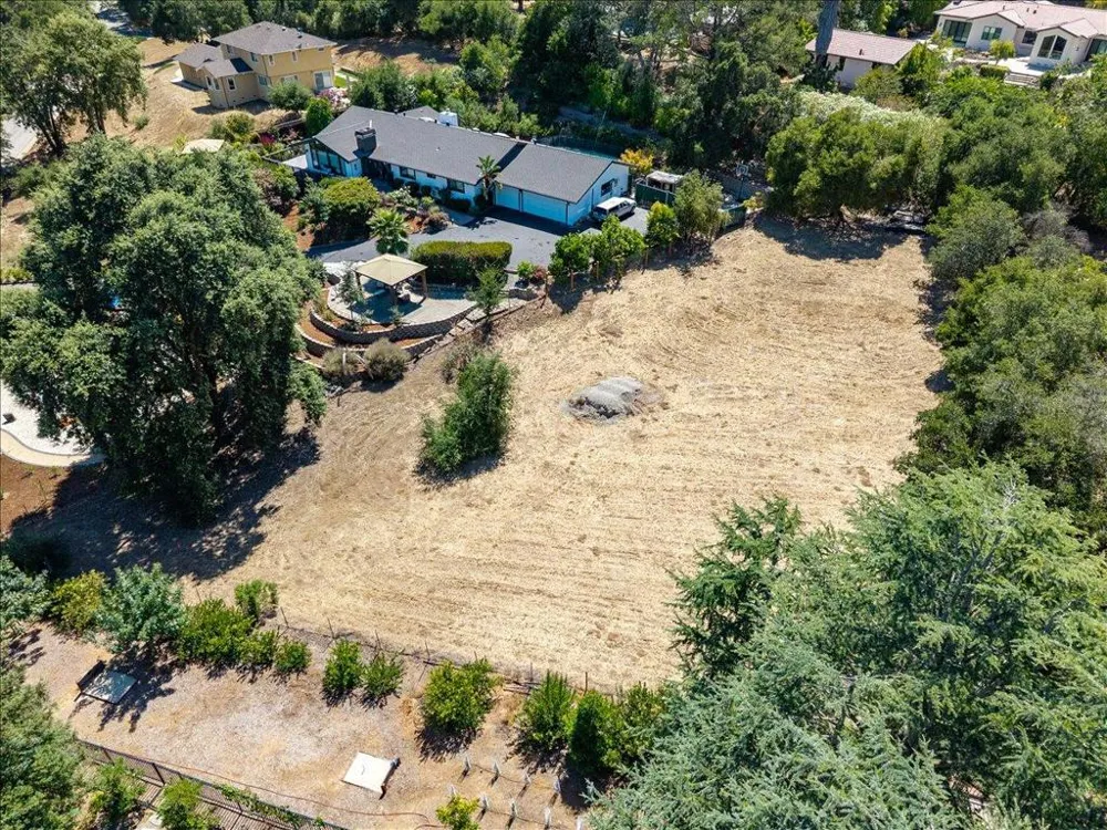 14171 Chester Avenue Saratoga, CA 95070