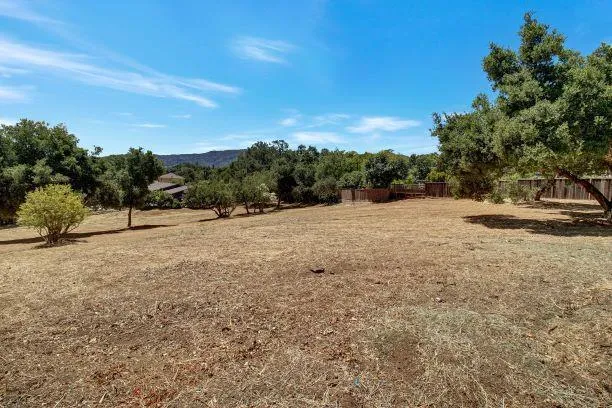 14171 Chester Avenue Saratoga, CA 95070