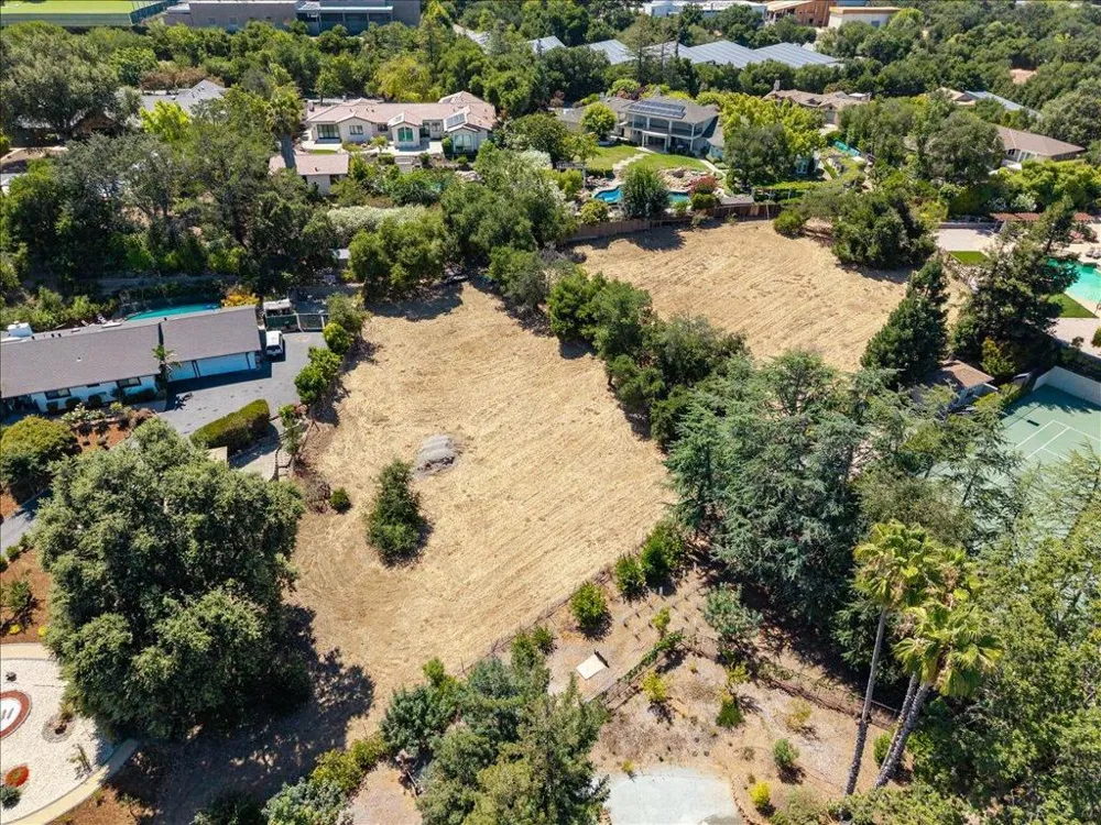 14171 Chester Avenue Saratoga, CA 95070