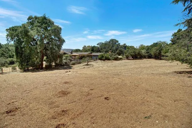 14171 Chester Avenue Saratoga, CA 95070