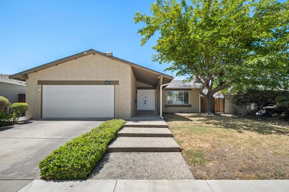 1873 Camargo Drive San Jose, CA 95132