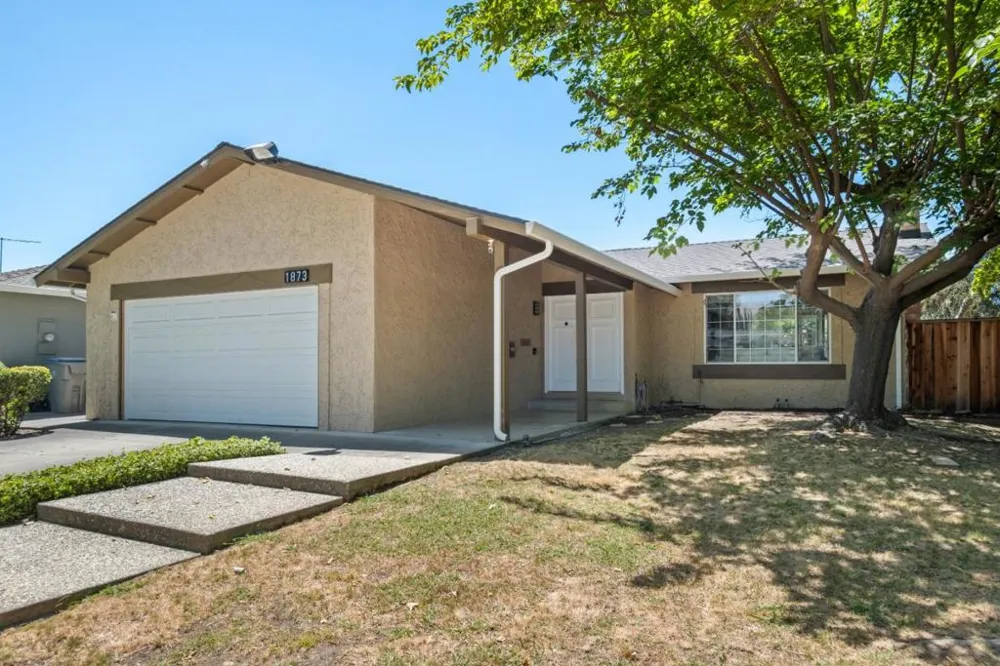 1873 Camargo Drive San Jose, CA 95132
