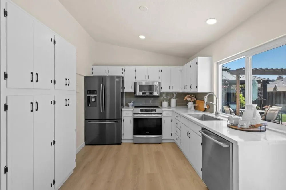 1873 Camargo Drive San Jose, CA 95132