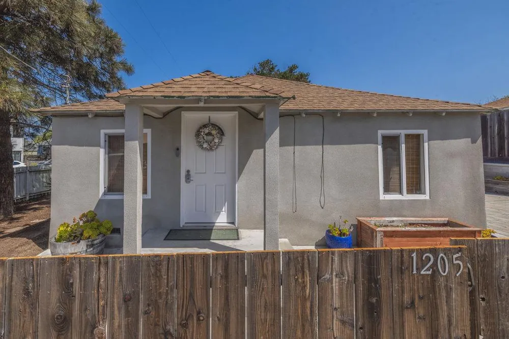 1205 Trinity Avenue Seaside, CA 93955