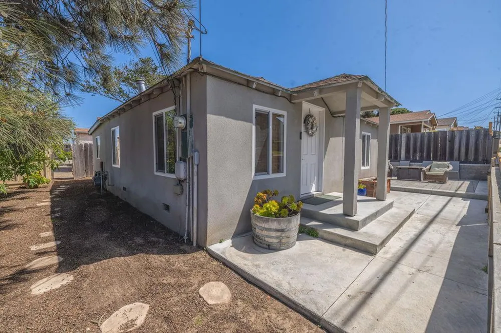 1205 Trinity Avenue Seaside, CA 93955
