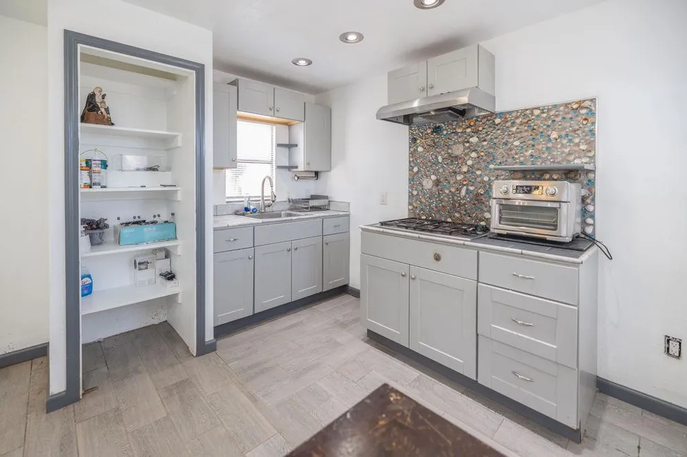 1205 Trinity Avenue Seaside, CA 93955