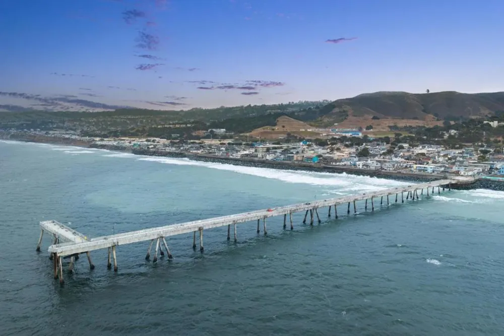 1669 Beach Boulevard Pacifica, CA 94044