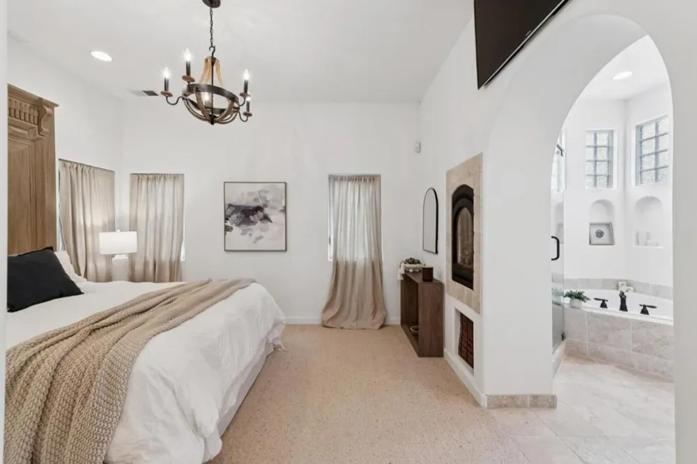 1669 Beach Boulevard Pacifica, CA 94044