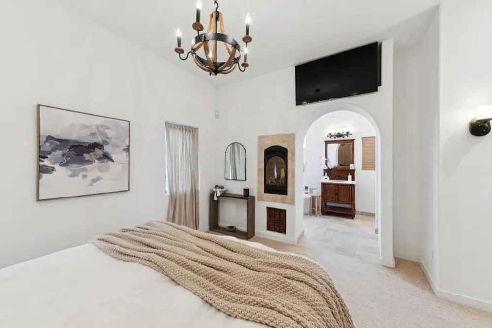 1669 Beach Boulevard Pacifica, CA 94044