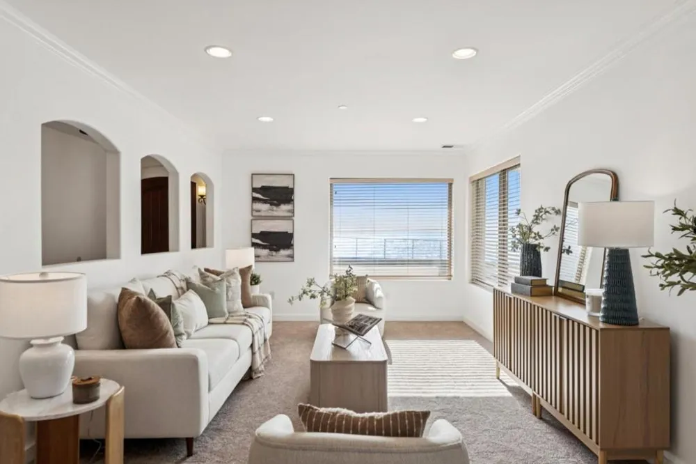 1669 Beach Boulevard Pacifica, CA 94044