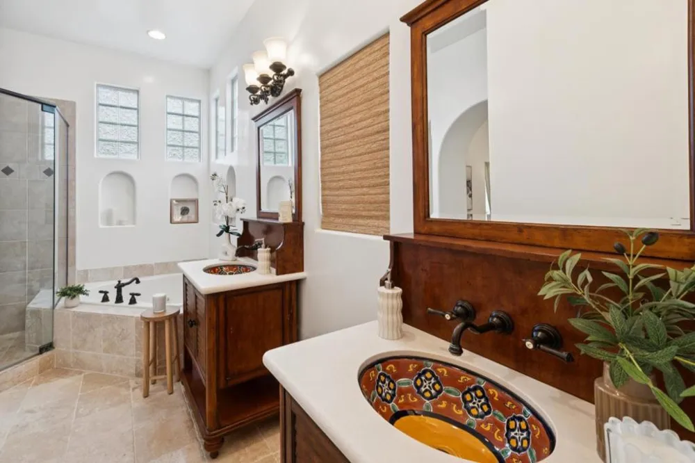 1669 Beach Boulevard Pacifica, CA 94044