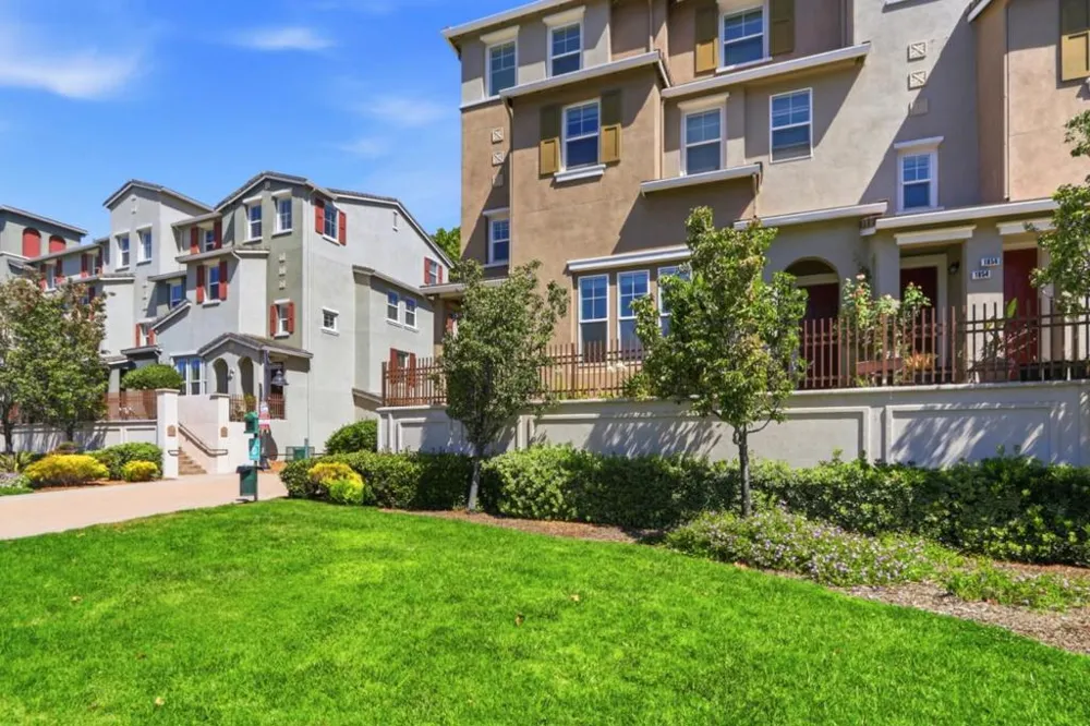 1850 Snell Place Milpitas, CA 95035