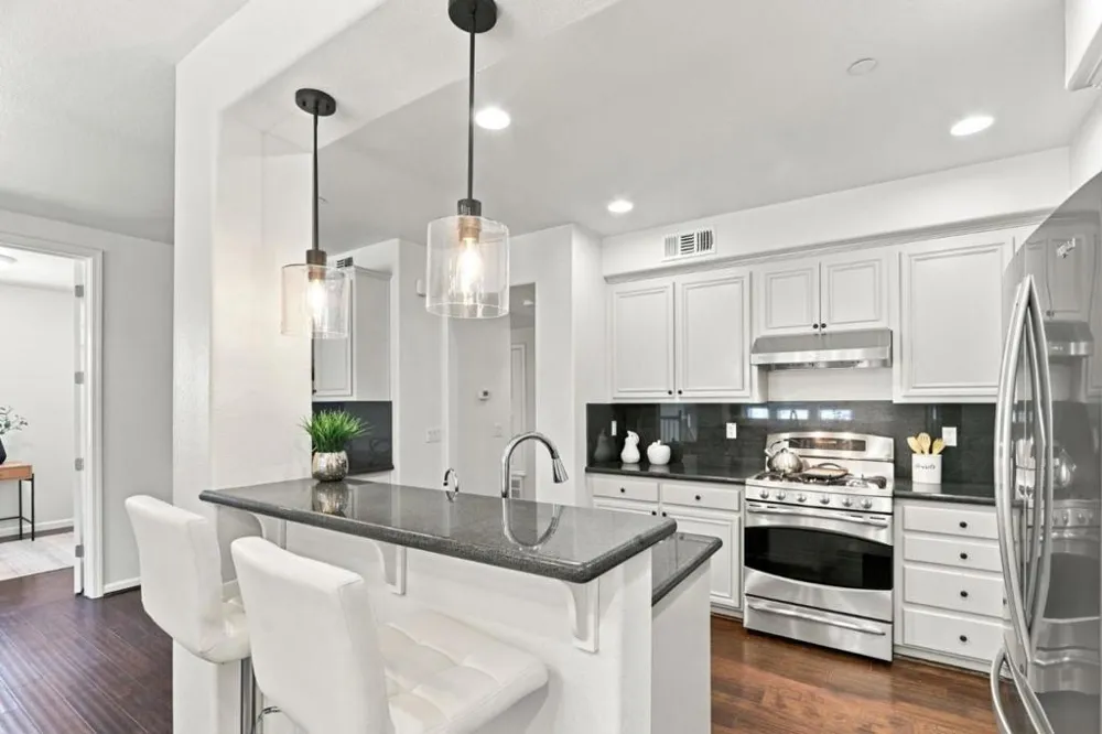 1850 Snell Place Milpitas, CA 95035