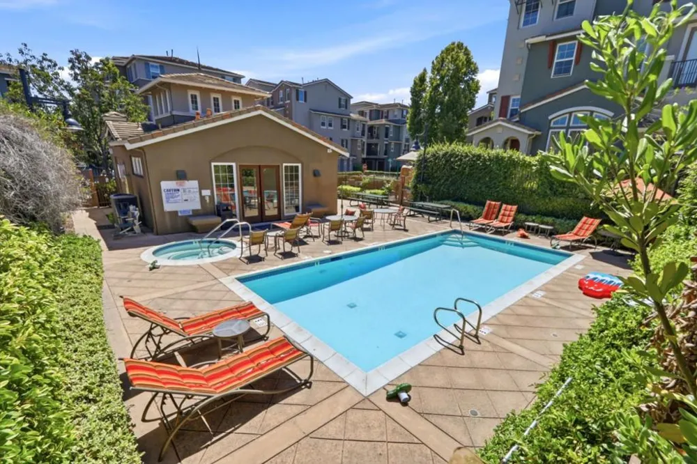 1850 Snell Place Milpitas, CA 95035