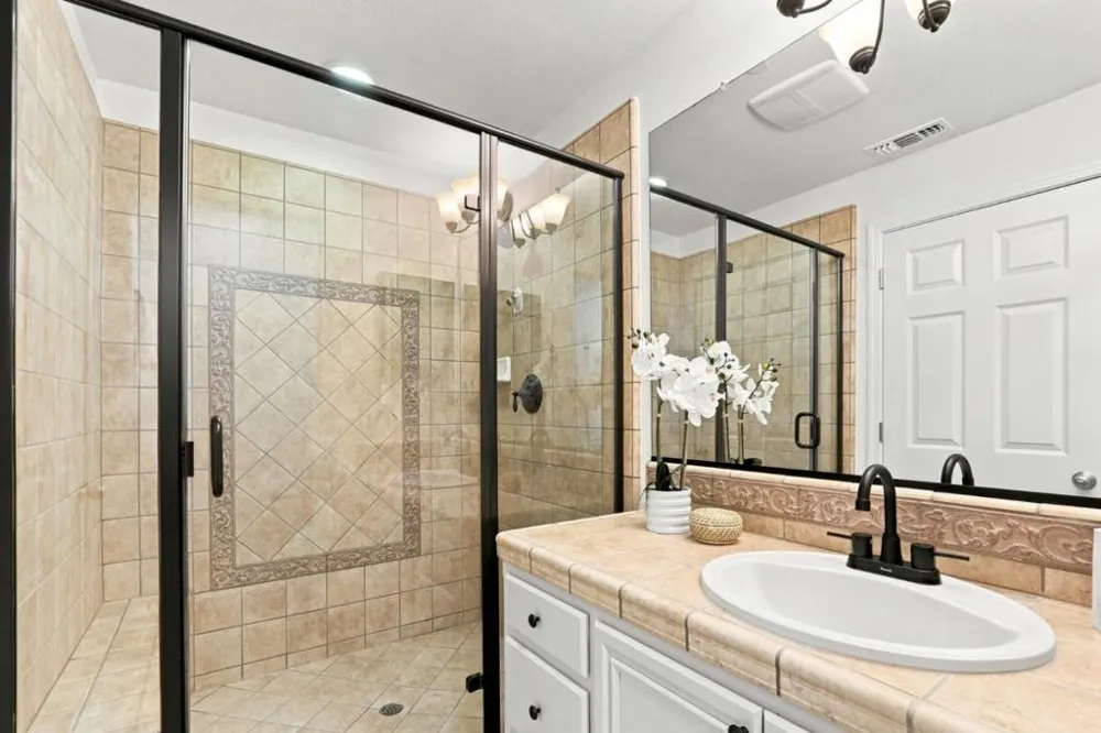 1850 Snell Place Milpitas, CA 95035
