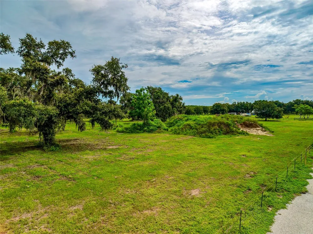 26217 39TH PLACE E Myakka City, FL 34251